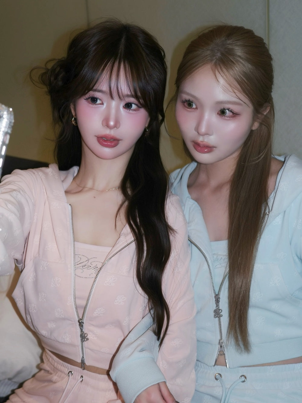 シグネチャーDR ベロアベアトップ＆フーディー シグネチャーDR ベロアスカート シグネチャーDRベロアベアトップ&フーディー – Darich
