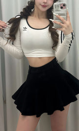 モデル：158cm（着用サイズ：S　着用カラー：BLK）