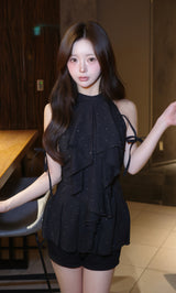 モデル：158cm（着用サイズ：FREE　着用カラー：BLK）