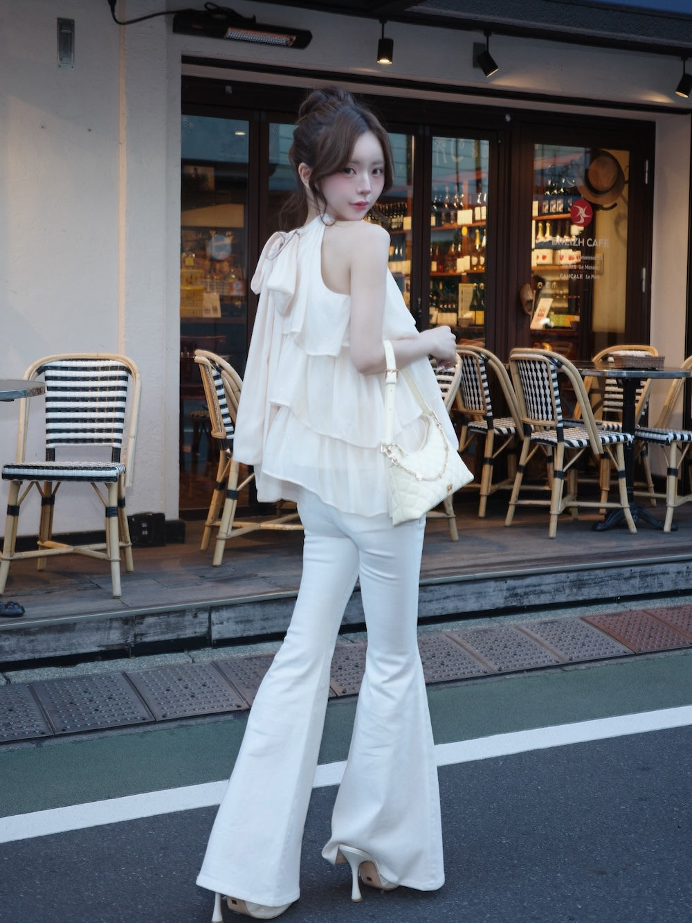 モデル：158cm（着用サイズ：FREE　着用カラー：IVO）