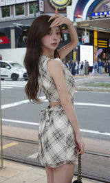 モデル：158cm（着用サイズ：FREE　着用カラー：GRY）