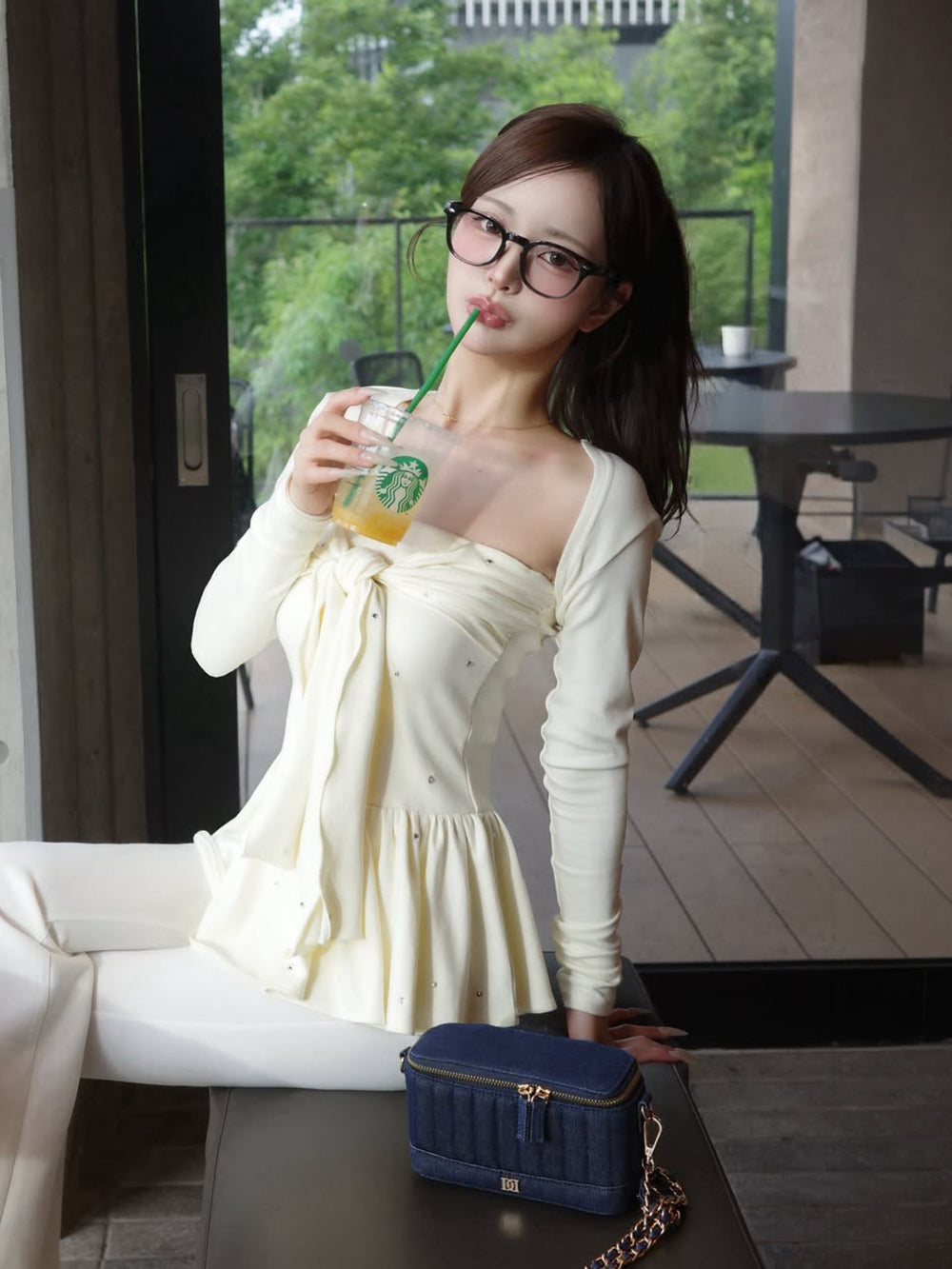 モデル：158cm（着用サイズ：FREE　着用カラー：YEL）