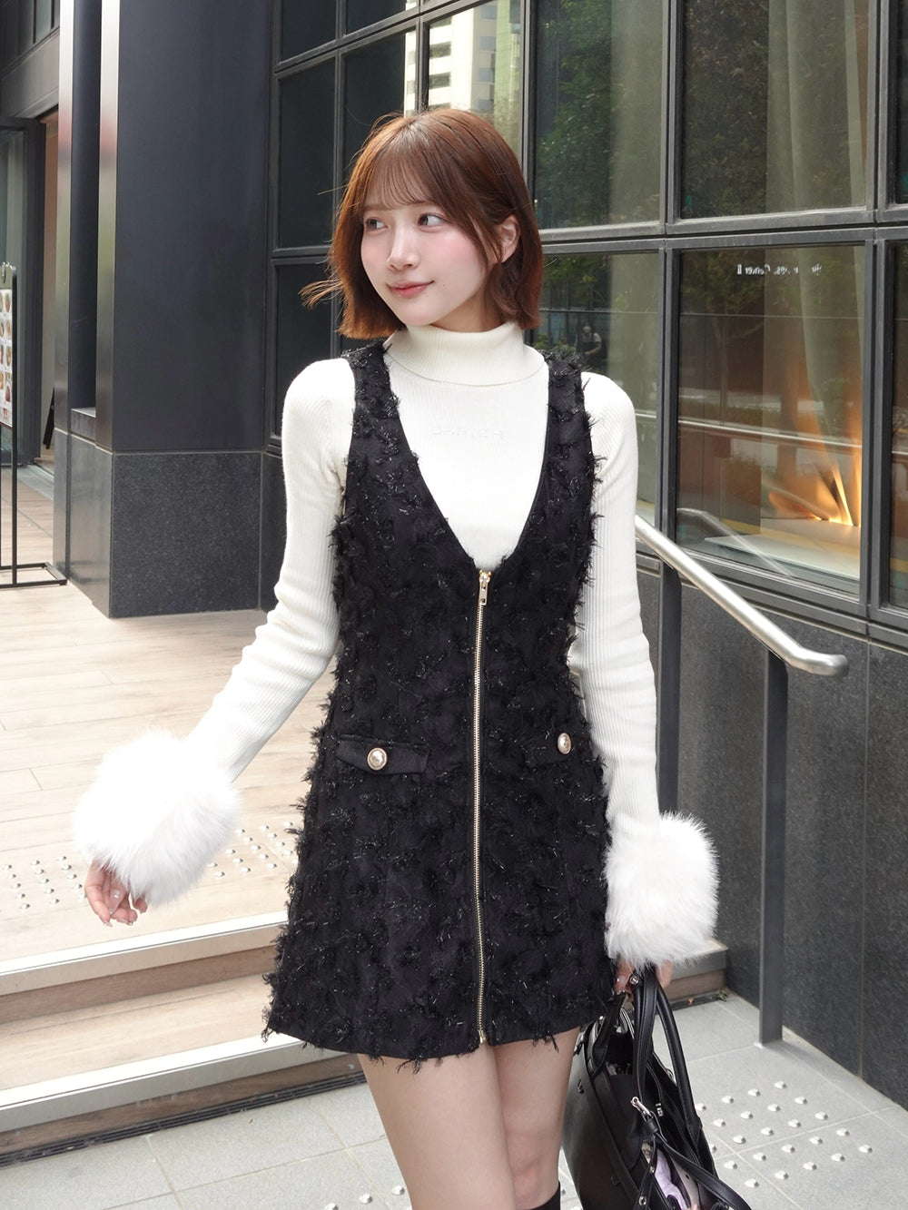 モデル：162cm（着用サイズ：FREE　着用カラー：IVO）