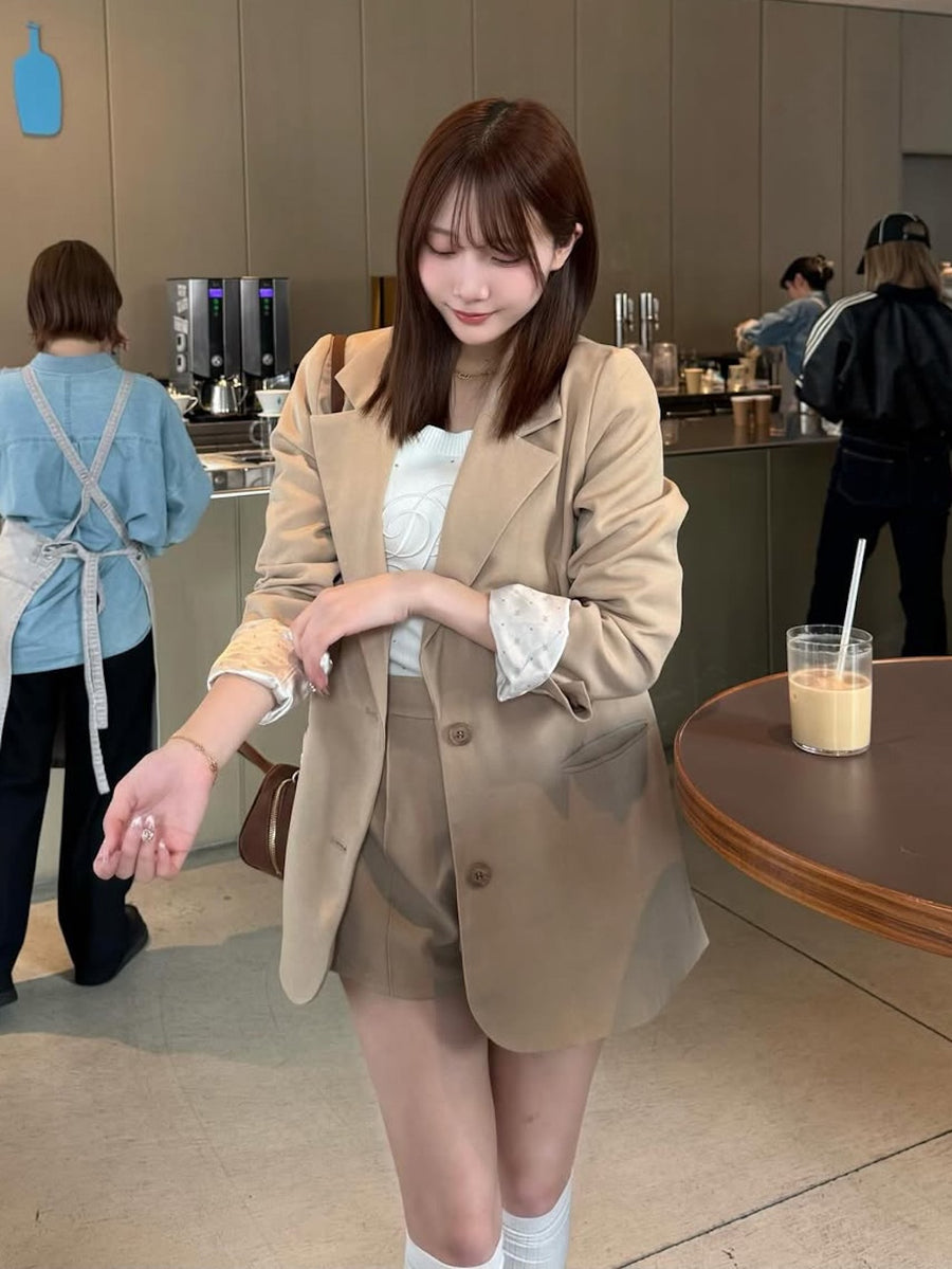 モデル：162cm（着用サイズ：FREE　着用カラー：WHT）