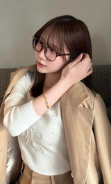 モデル：162cm（着用サイズ：FREE　着用カラー：WHT）