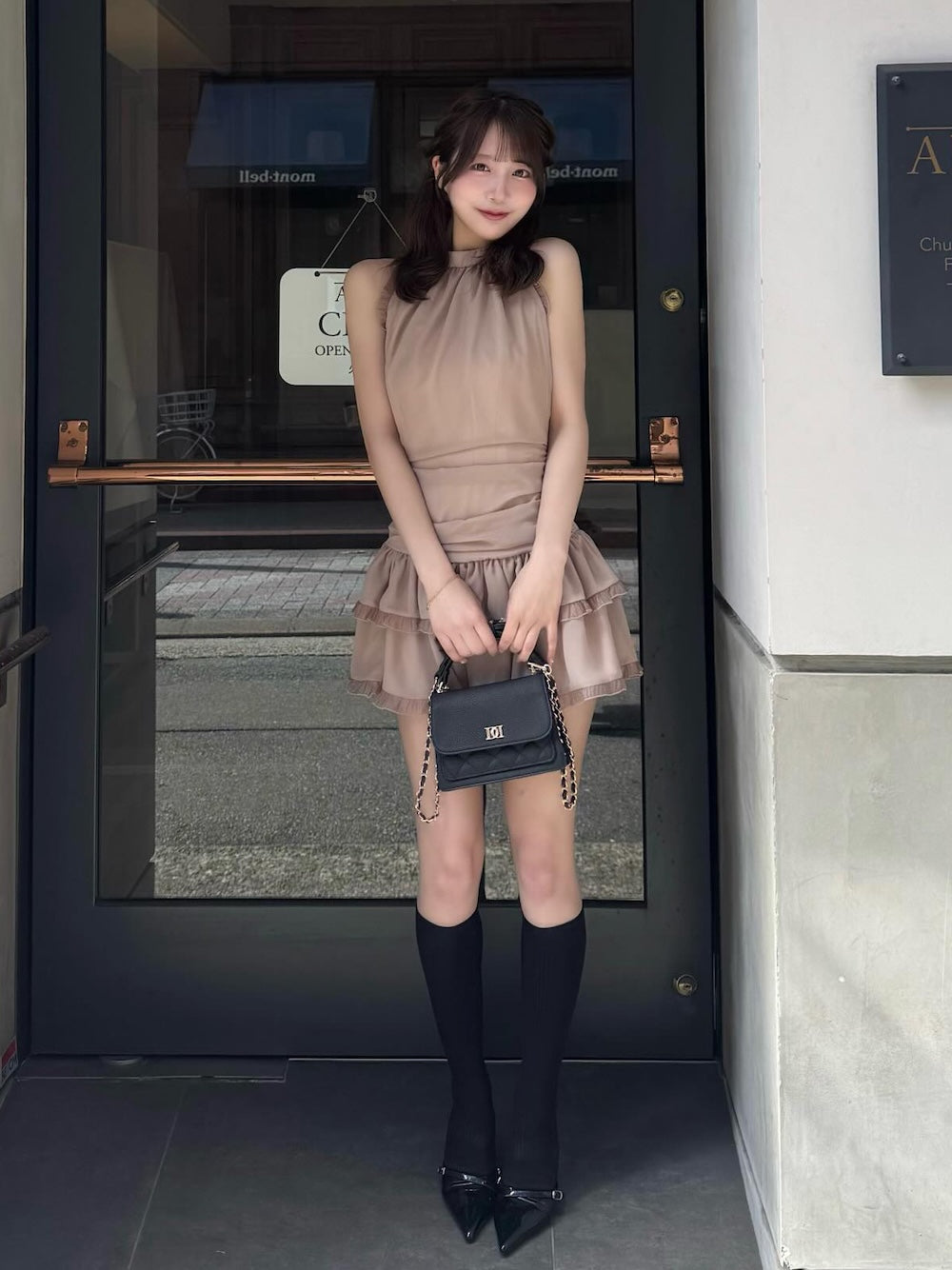 ボリュームフリルシフォンミニワンピース – Darich