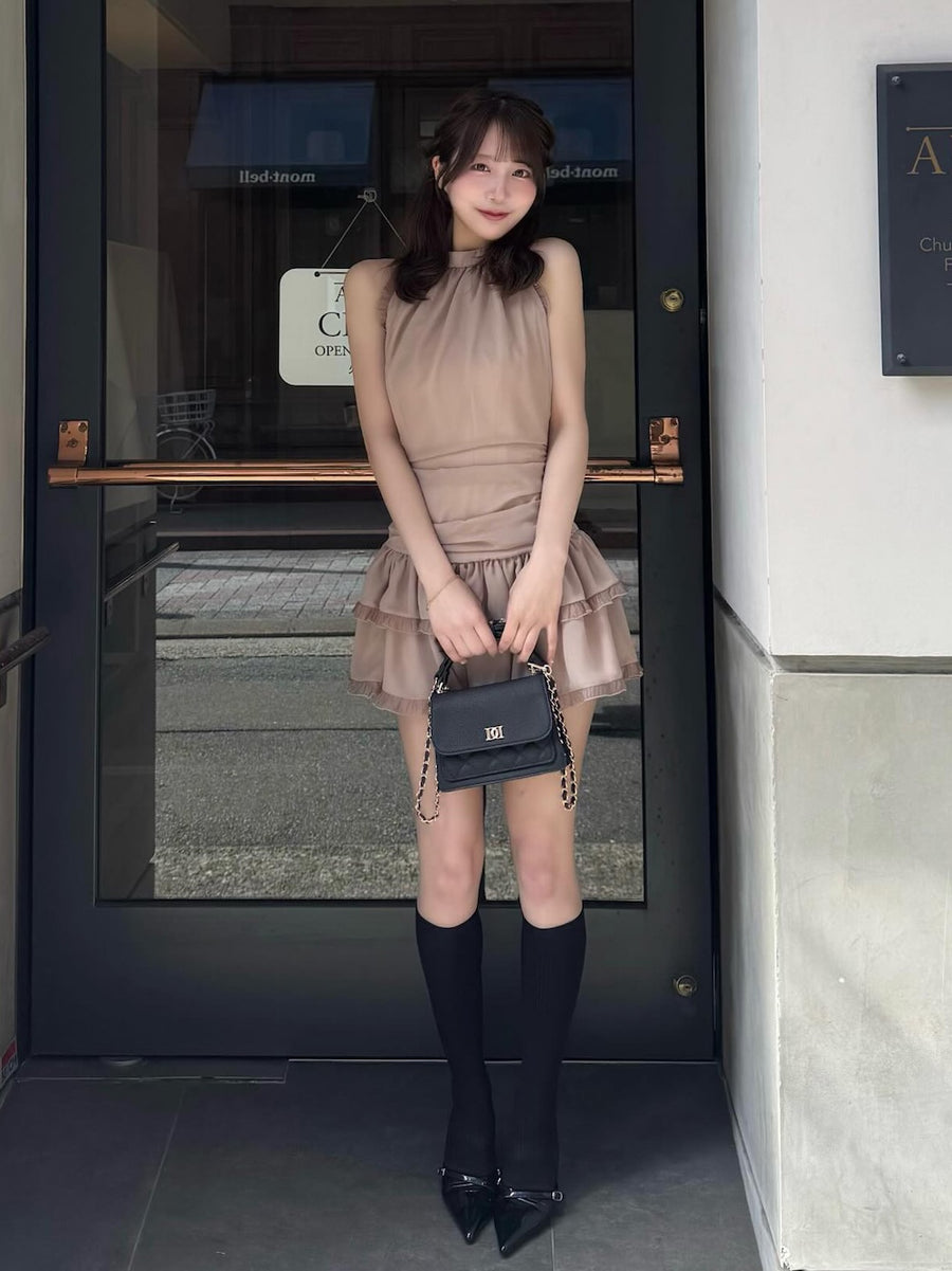 モデル：162cm（着用サイズ：FREE　着用カラー：BEG）