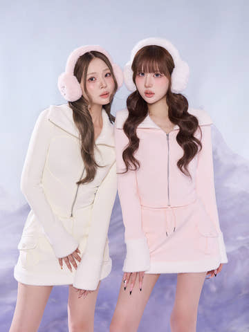 モデル：163cm/165cm（着用サイズ：FREE　着用カラー：WHT/PNK）