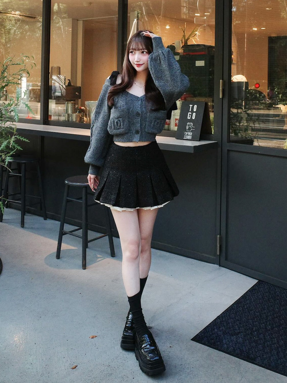 モデル：158cm（着用サイズ：S　着用カラー：BLK）