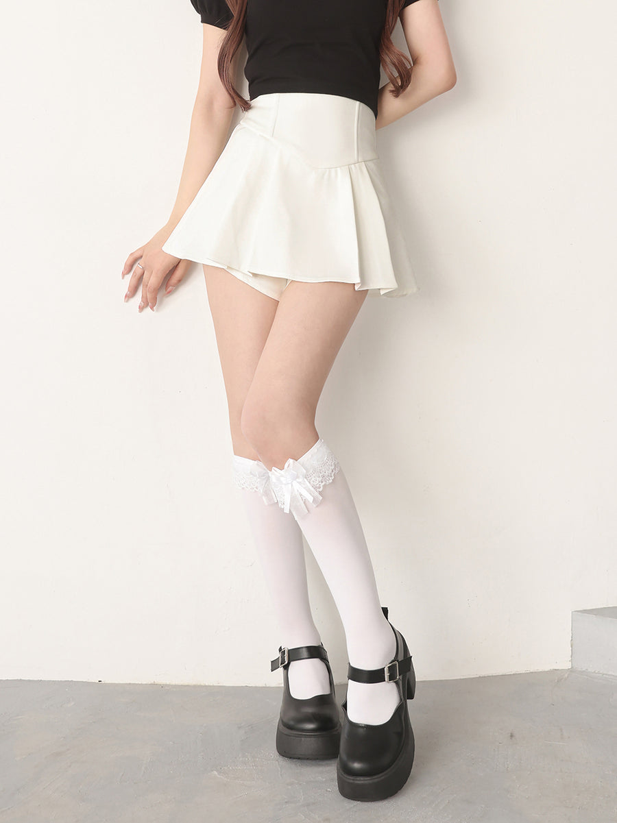 モデル：158cm（着用サイズ：FREE　着用カラー：WHT）