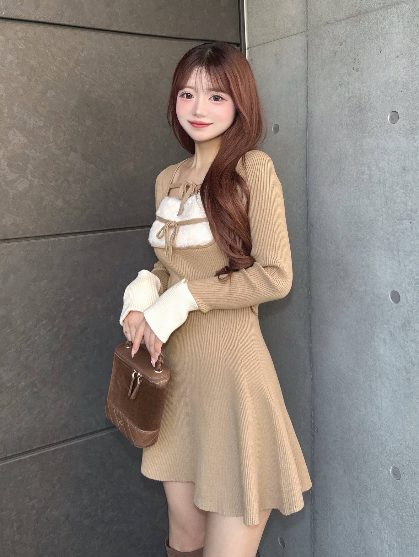 モデル：158cm（着用サイズ：FREE　着用カラー：BEG）