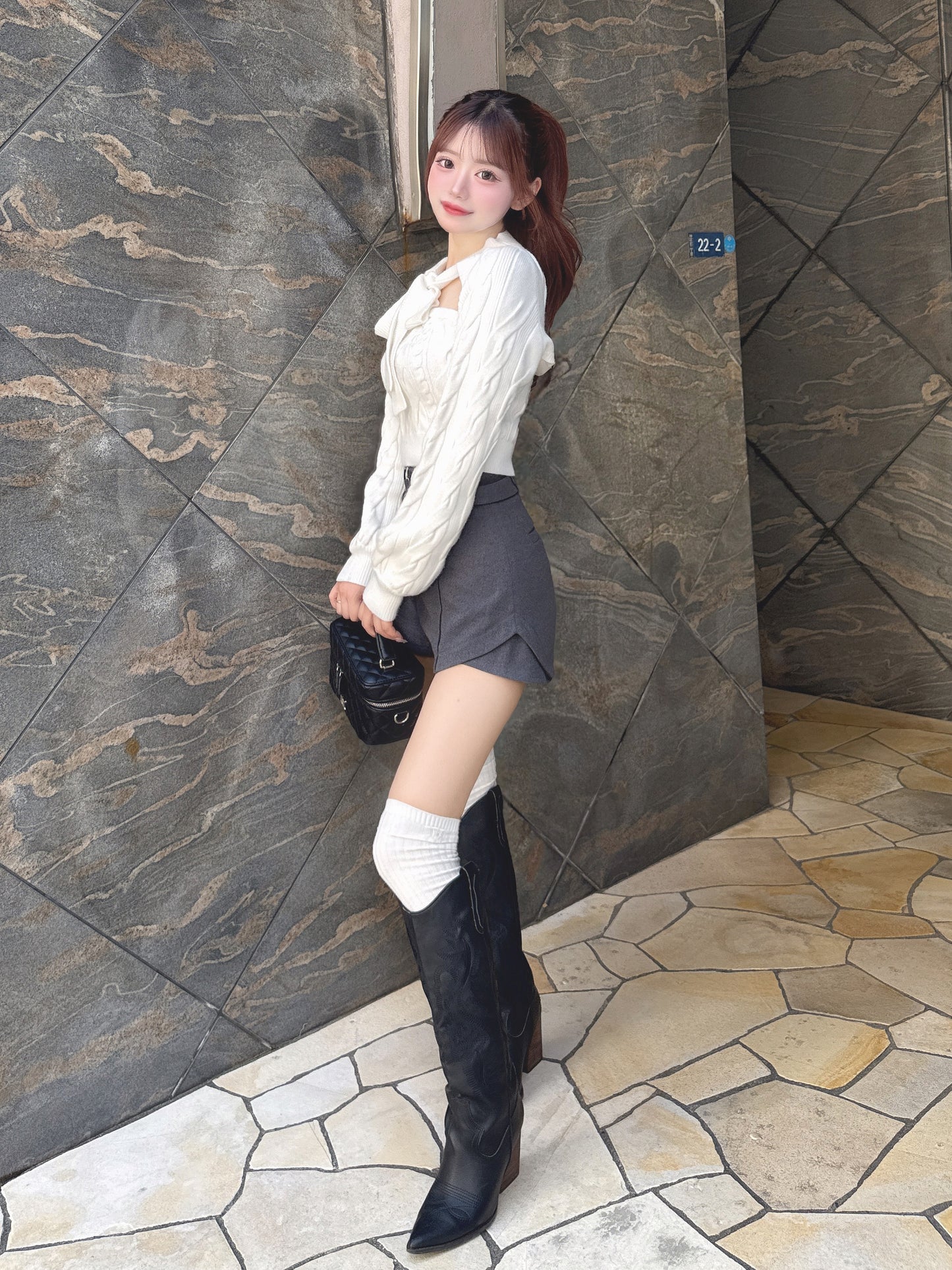 モデル：158cm（着用サイズ：FREE　着用カラー：WHT）