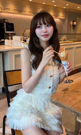 モデル：166cm（着用サイズ：FREE　着用カラー：IVO）