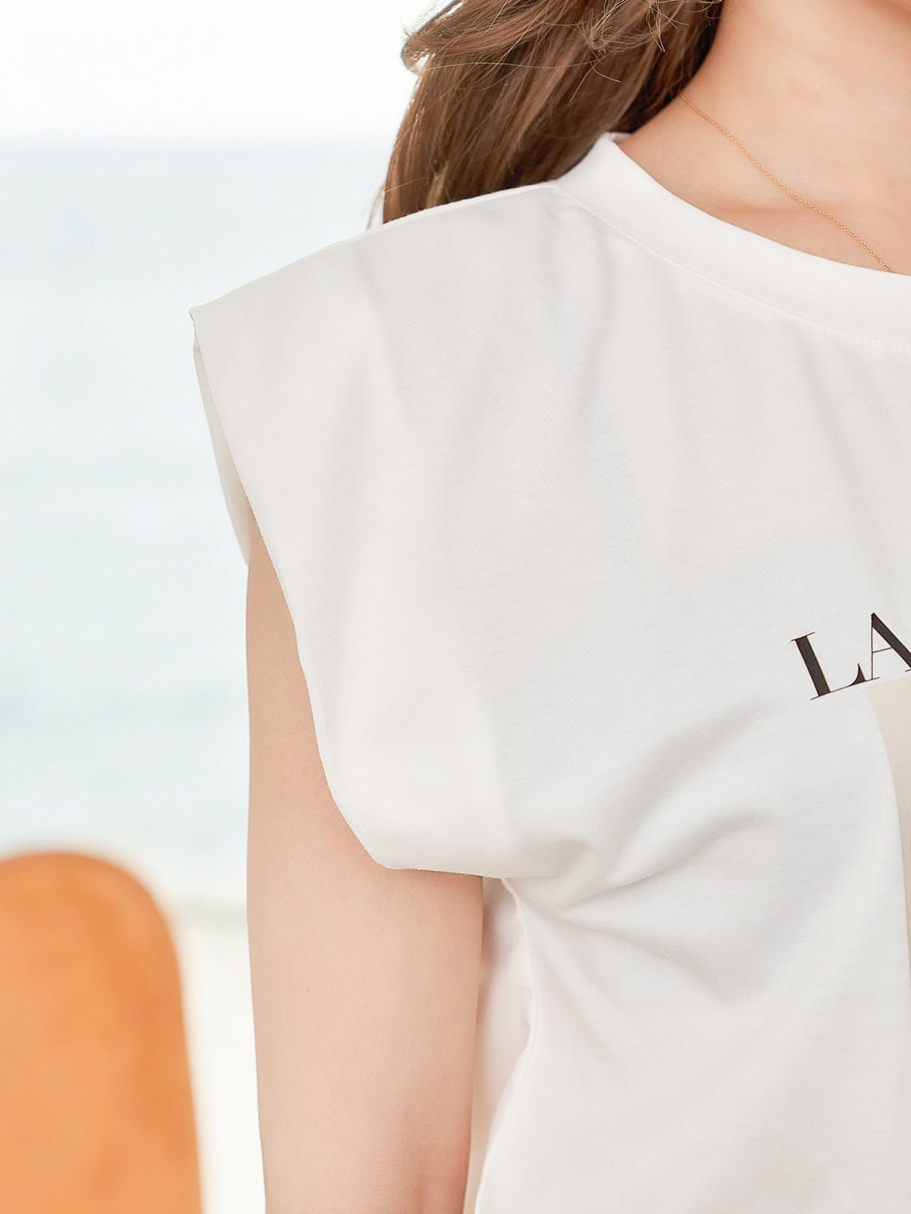 レディグラフィックTシャツ