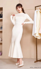 モデル：163cm（着用サイズ：FREE　着用カラー：IVO）