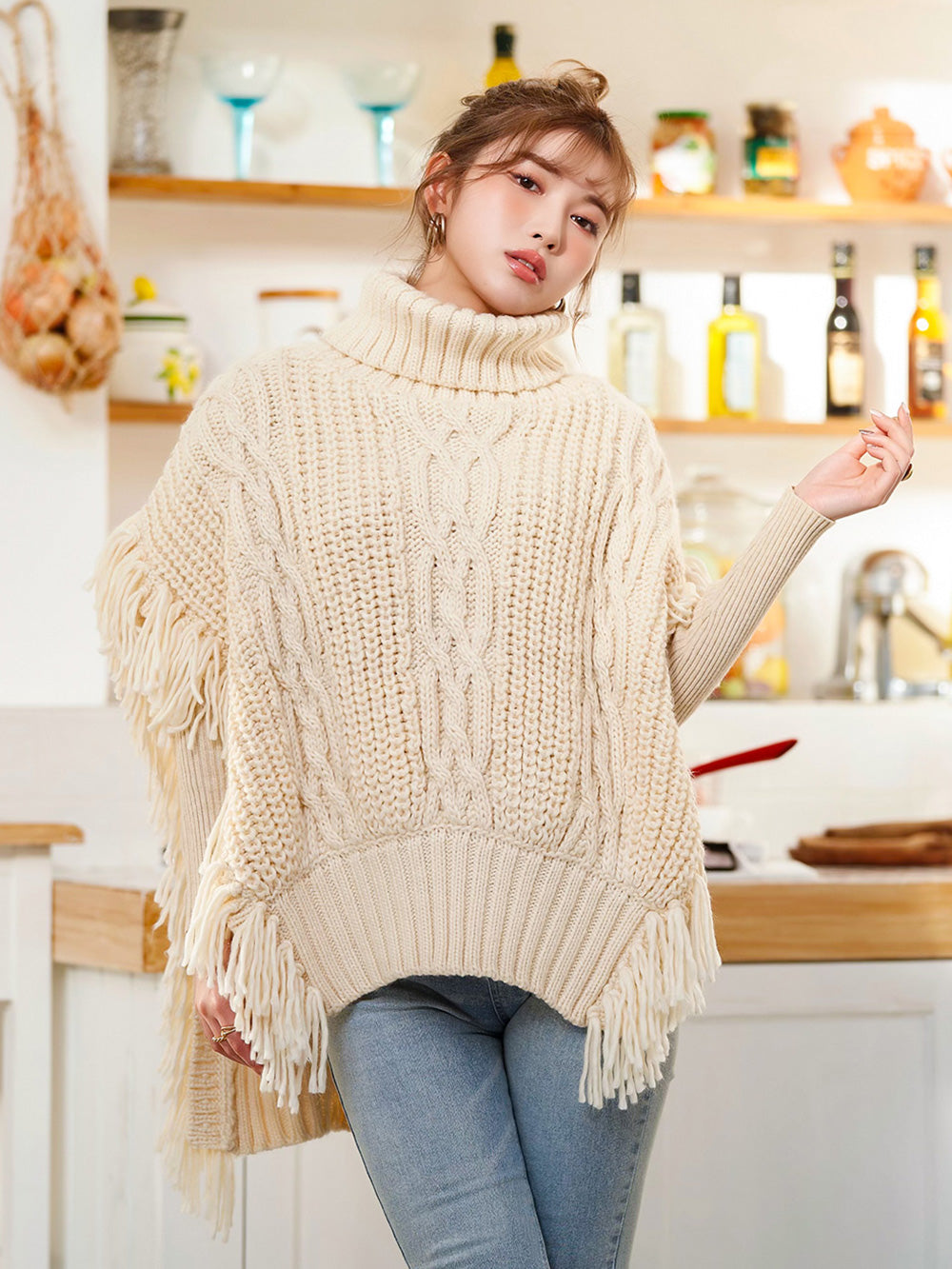 フリンジニットポンチョ