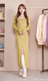 スリットリブニットワンピース