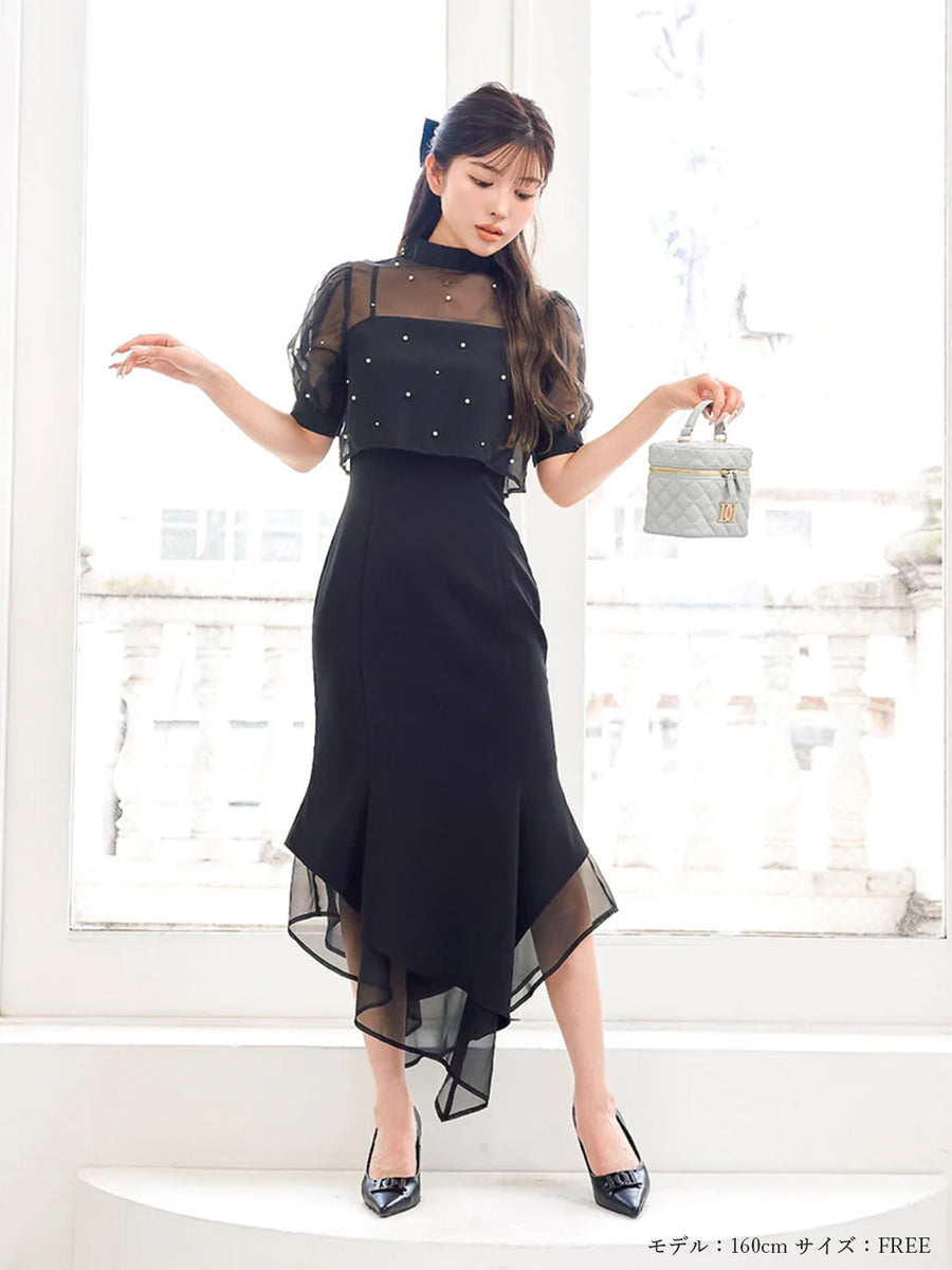 モデル：160cm（着用サイズ：FREE　着用カラー：BLK）