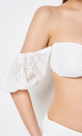 モデル：160cm（着用サイズ：FREE　着用カラー：WHT）