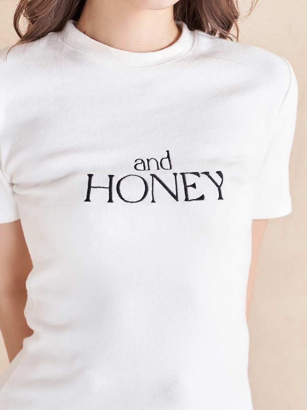 and HONEY Tシャツ