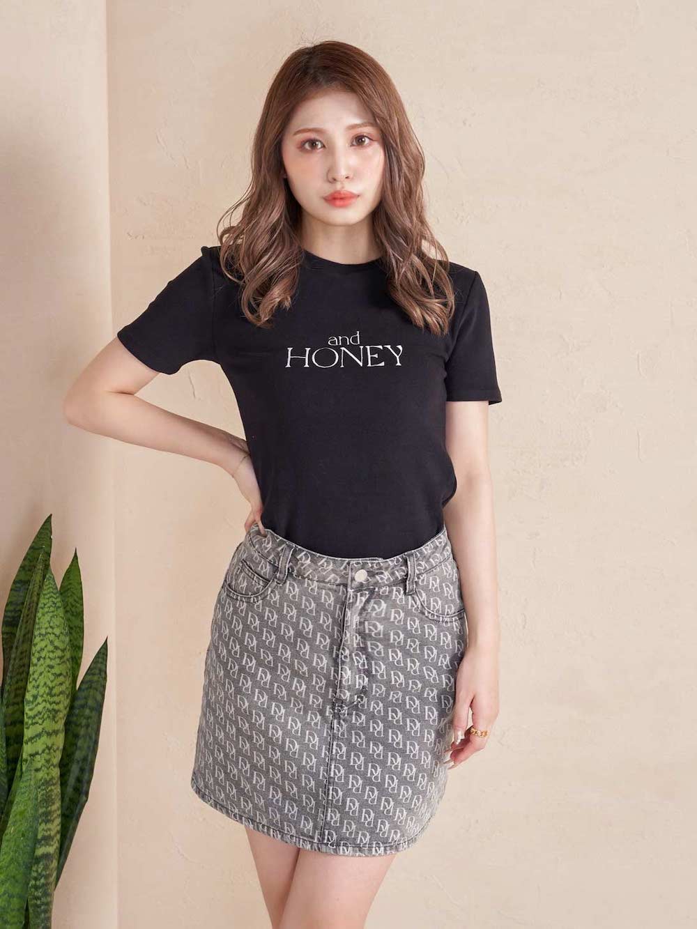 and HONEY Tシャツ