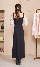 モデル：155cm（着用サイズ：FREE　着用カラー：BLK）