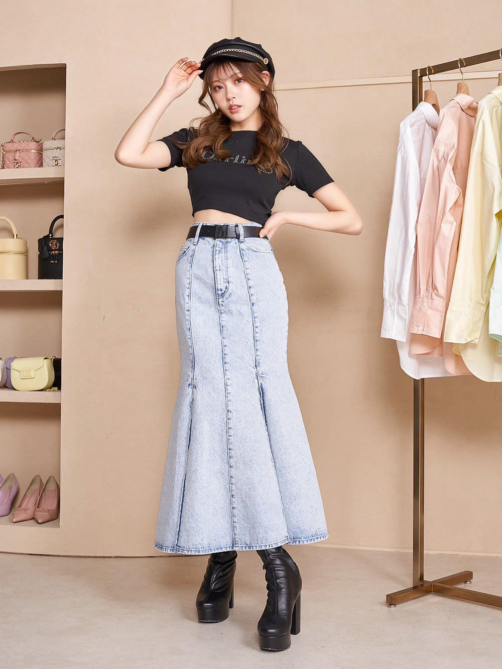 モデル：163cm（着用サイズ：FREE　着用カラー：BLK）