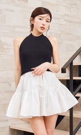 モデル：160cm（着用サイズ：FREE　着用カラー：BLK）