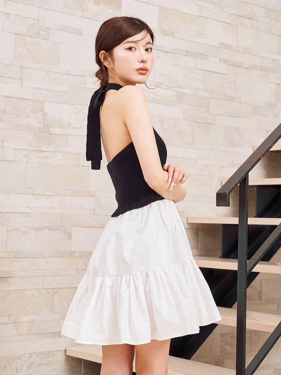 モデル：160cm（着用サイズ：FREE　着用カラー：BLK）